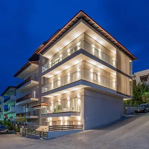 Διαμέρισμα Olenia Luxury 1, Νέος Μαρμαράς