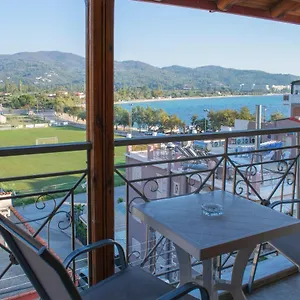 Διαμέρισμα Sofias East, Νέος Μαρμαράς