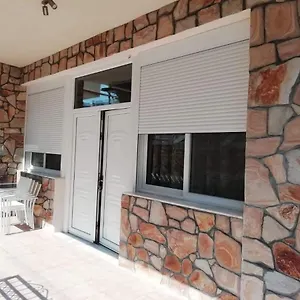 Διαμέρισμα Aquastelle Est 2021, Νέος Μαρμαράς