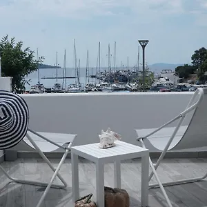 Aqua Marine Hotel